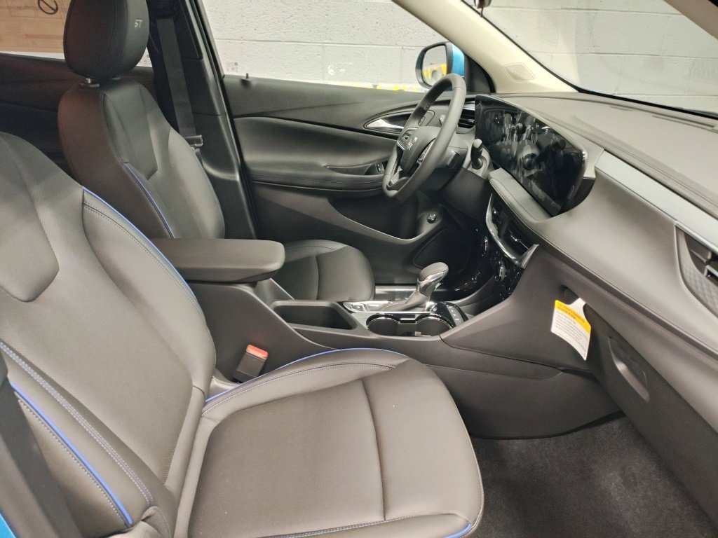 New 2026 Buick Encore GX Sport Touring w/ Advanced Technology Package image 7