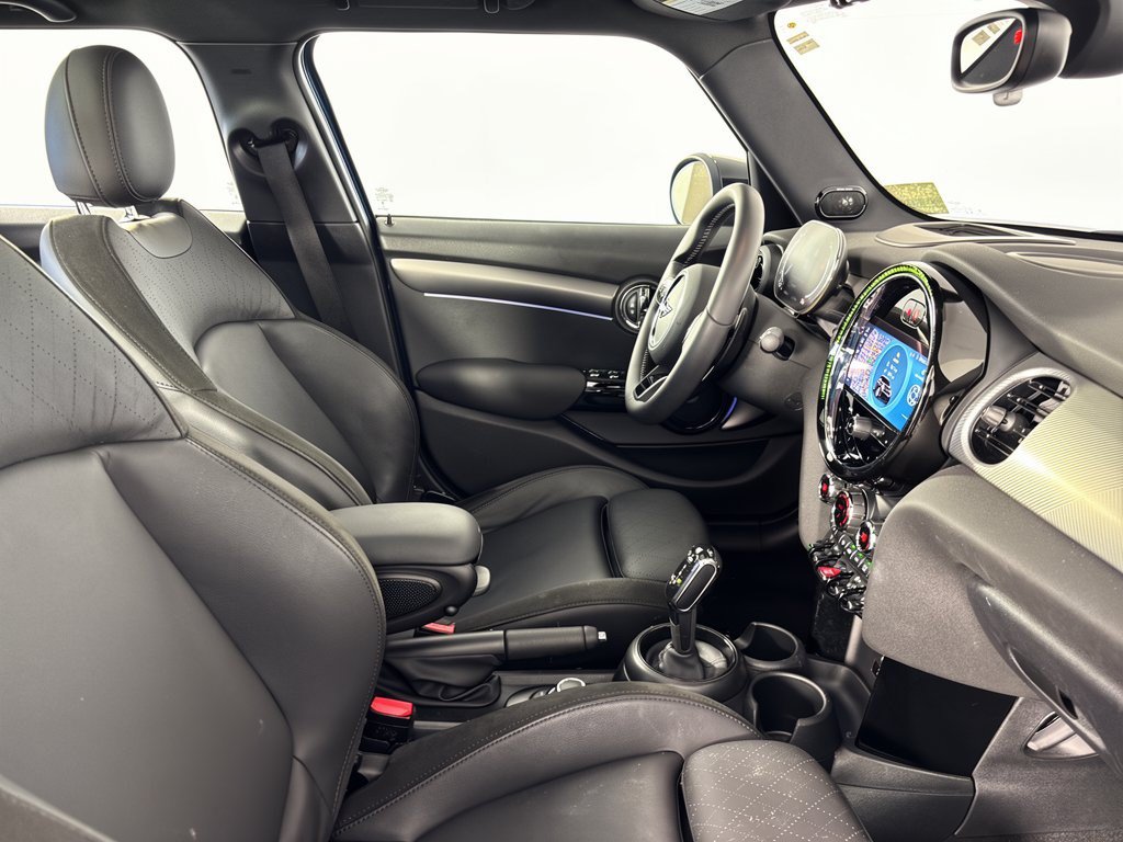 Used 2024 MINI Cooper S FWD image 29