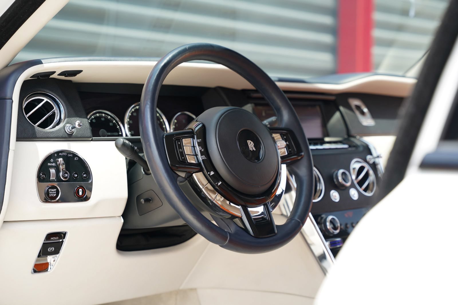 Used 2019 Rolls-Royce Cullinan AWD/4WD image 20