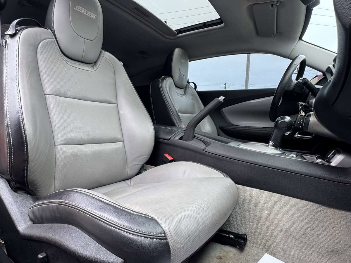 Used 2012 Chevrolet Camaro SS w/ RS Package image 29