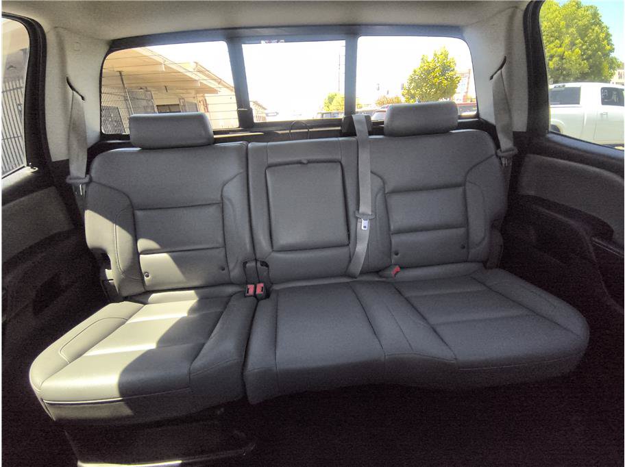 Used 2015 GMC Sierra 2500 SLT w/ Duramax Plus Package AWD/4WD image 8
