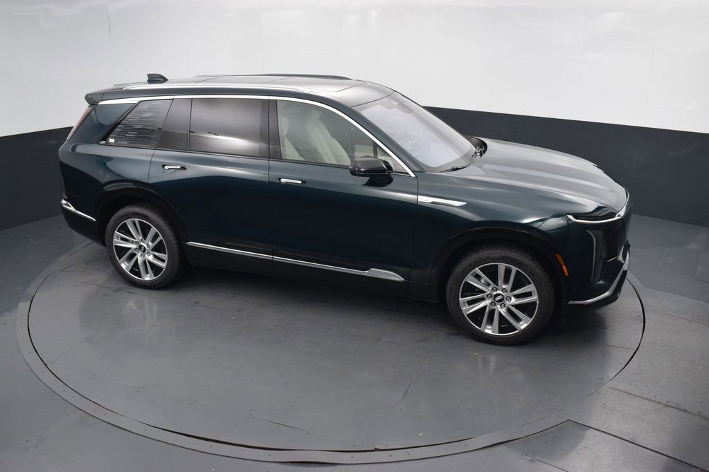 New 2026 Cadillac Vistiq Luxury w/ LPO, Floor Liner Package image 51