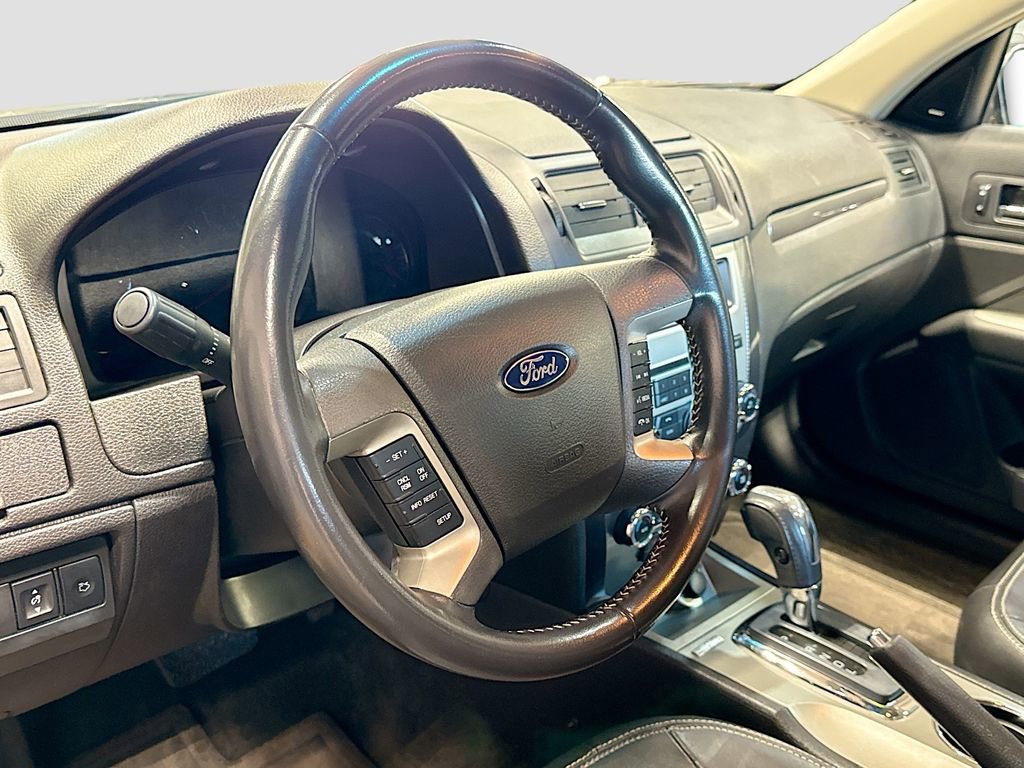 Used 2012 Ford Fusion SEL FWD image 11