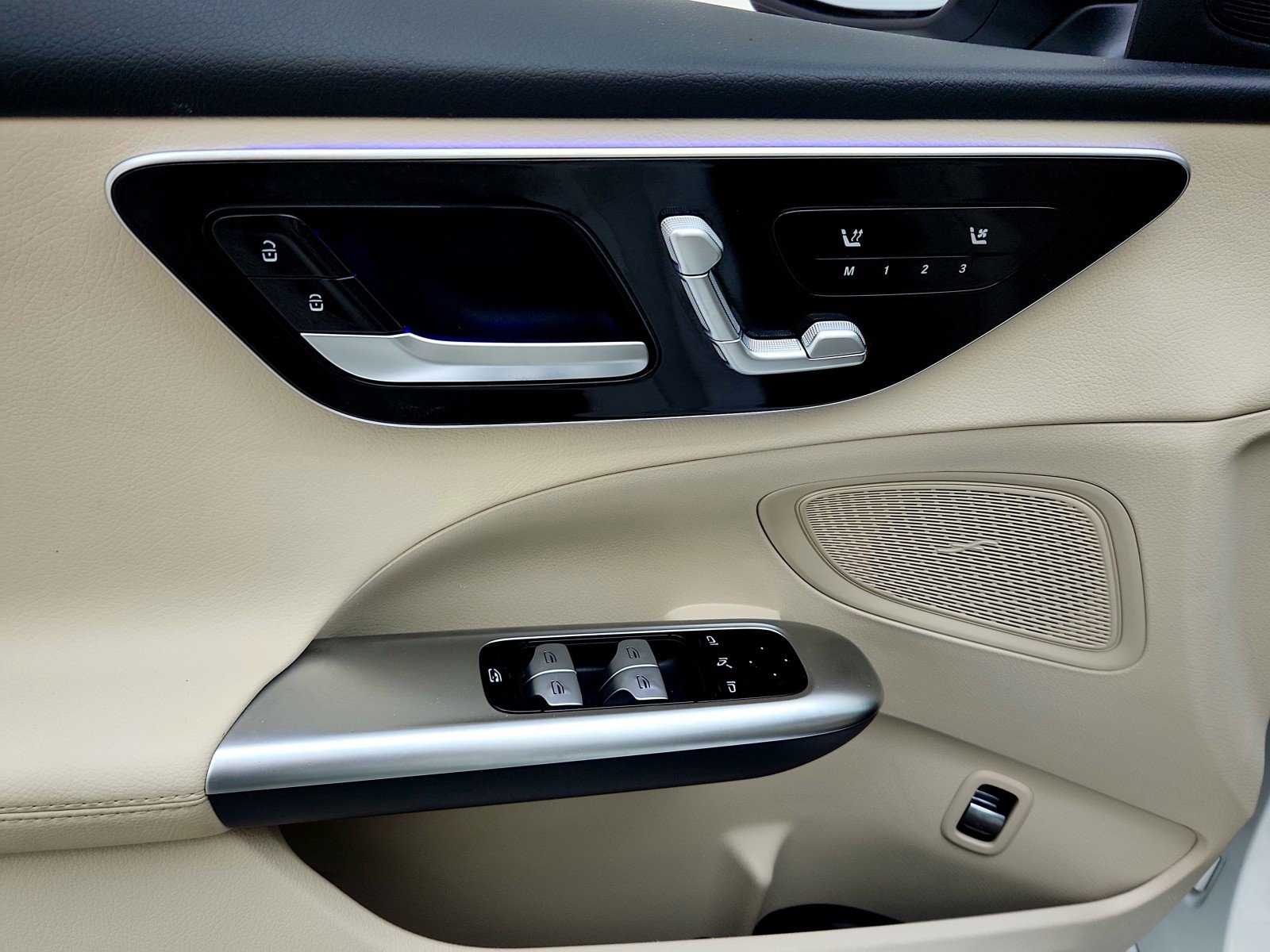 Certified 2024 Mercedes-Benz C 300 Sedan image 20