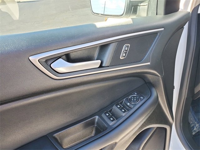 Used 2022 Ford Edge SEL w/ Convenience Package image 10