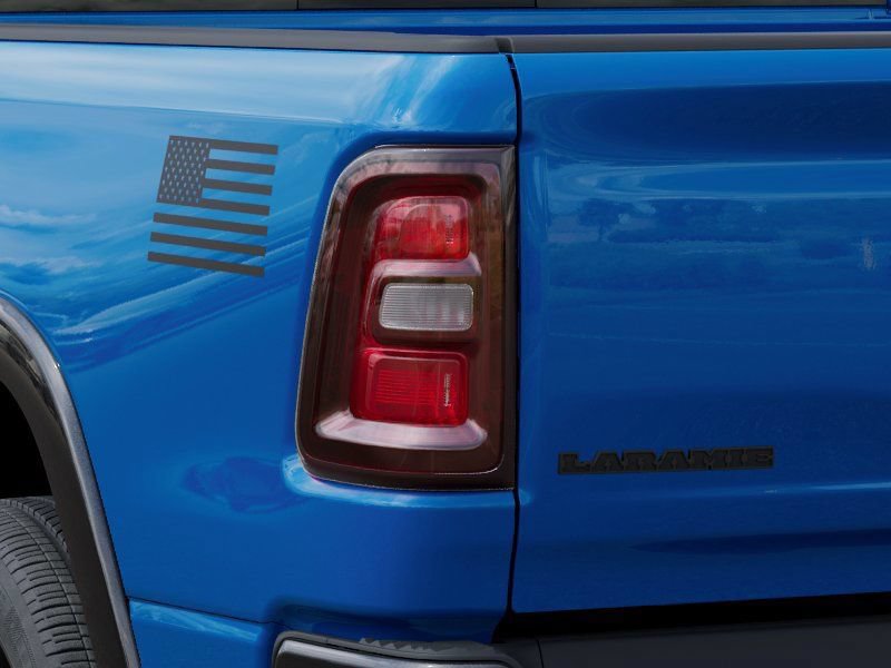 New 2026 RAM 1500 Laramie AWD/4WD image 10