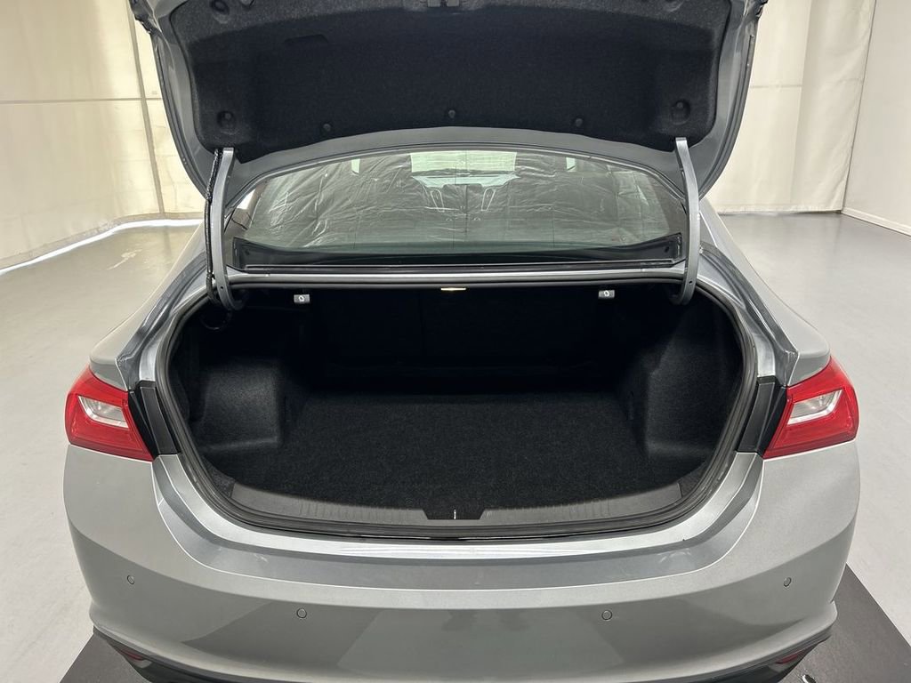 Used 2024 Chevrolet Malibu LS image 24