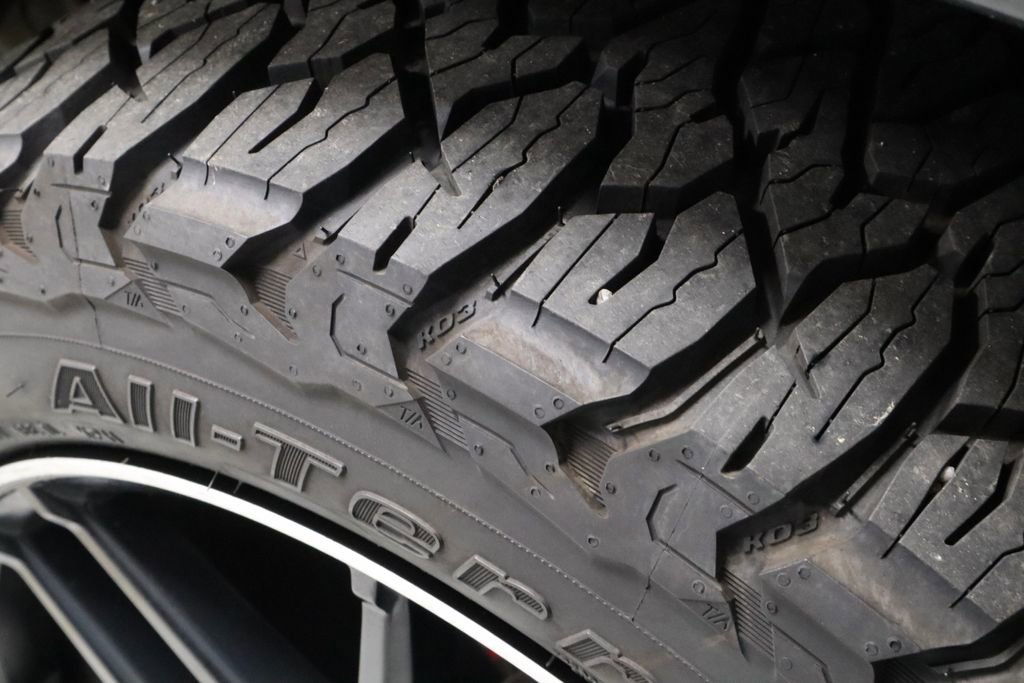 Used 2015 Mercedes-Benz G 550 image 19