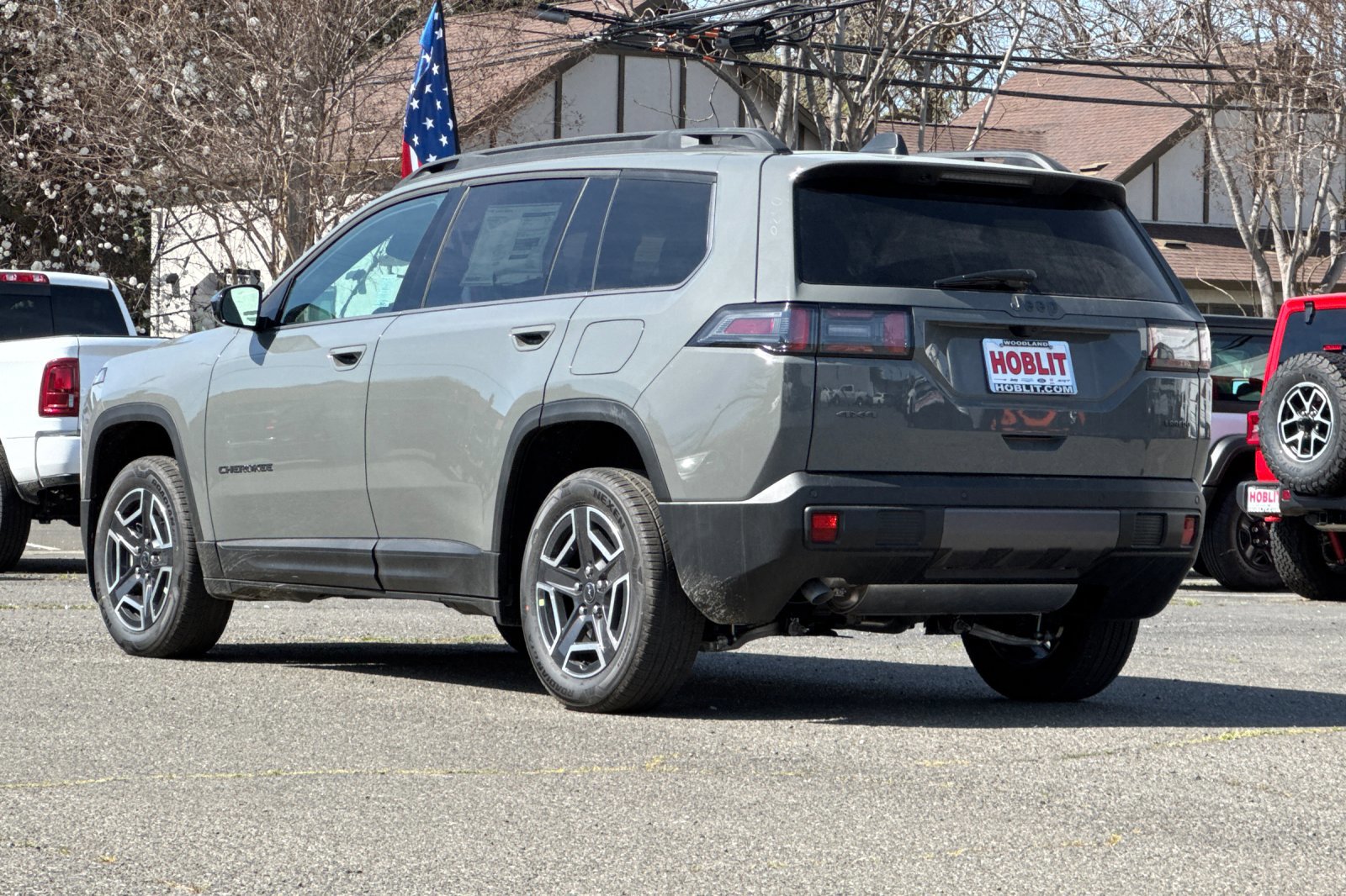 New 2026 Jeep Cherokee Laredo image 5