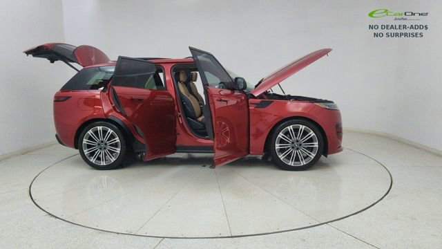Used 2024 Land Rover Range Rover Sport Dynamic SE AWD/4WD image 75