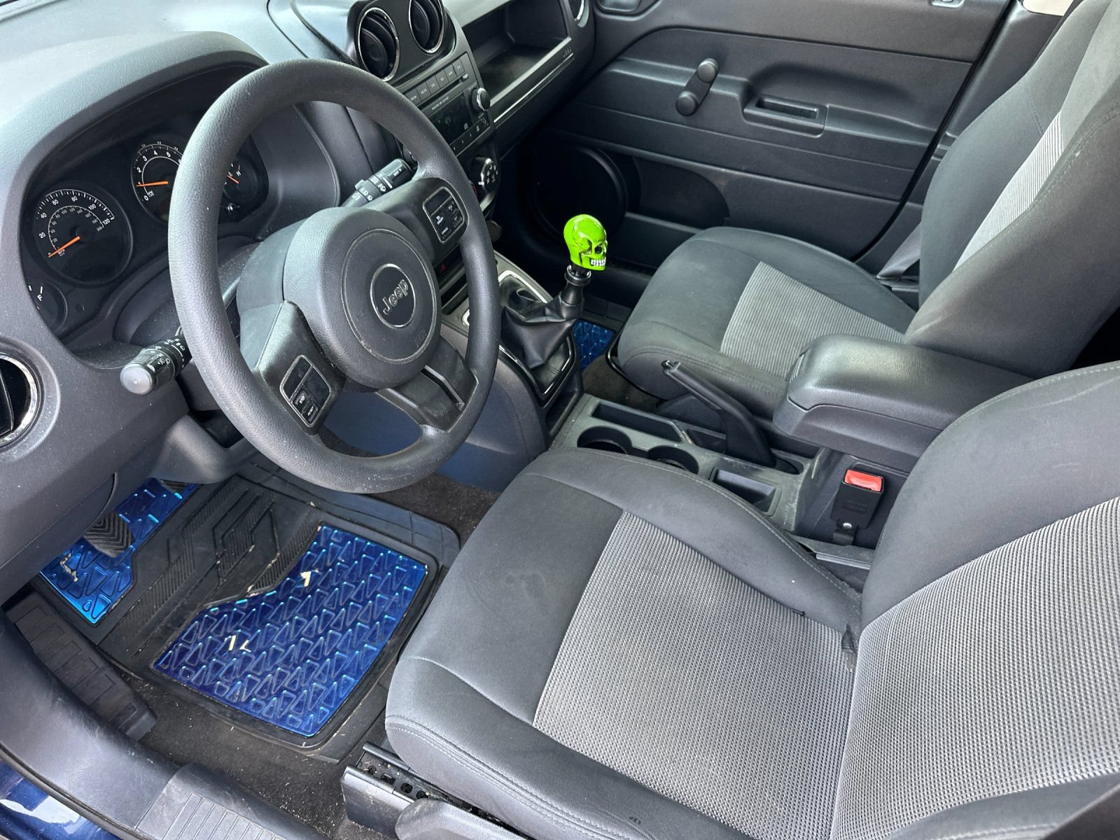 Used 2015 Jeep Patriot Sport FWD image 9