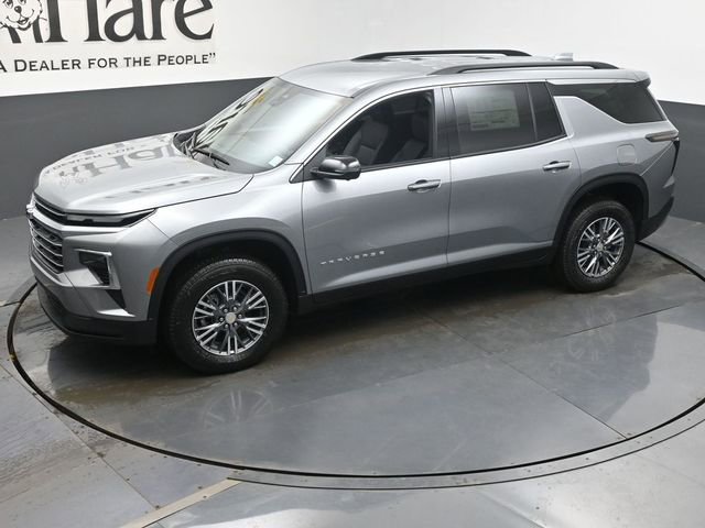 New 2026 Chevrolet Traverse LT w/ Driver Confidence Package AWD/4WD image 23