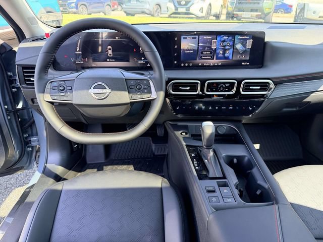 New 2026 Nissan Sentra SR w/ SR Premium Package FWD image 18