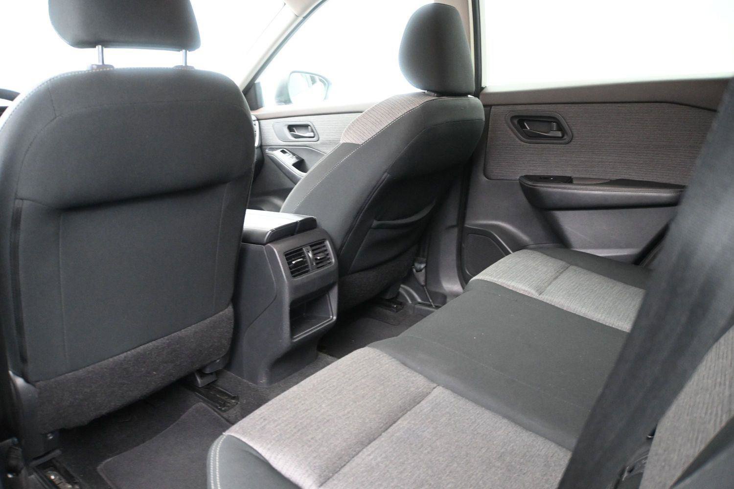 Used 2021 Nissan Rogue S AWD/4WD image 9