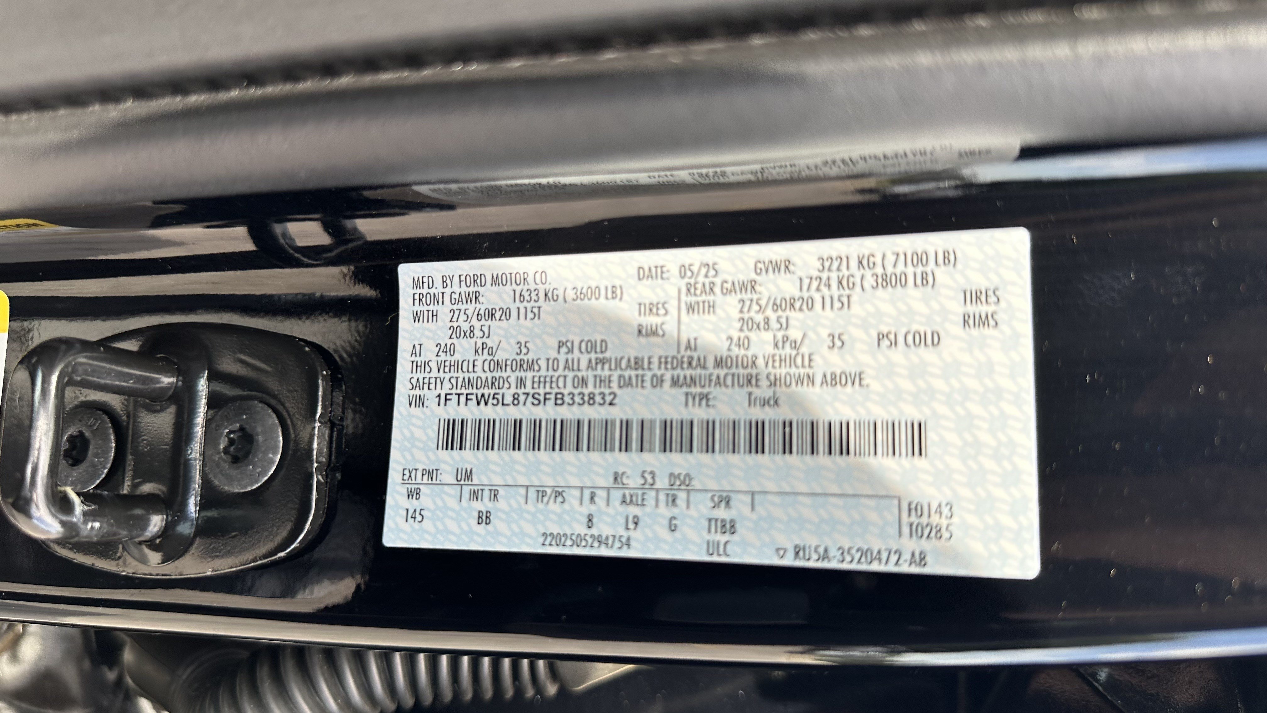 Used 2025 Ford F150 Lariat w/ Equipment Group 502A High AWD/4WD image 34