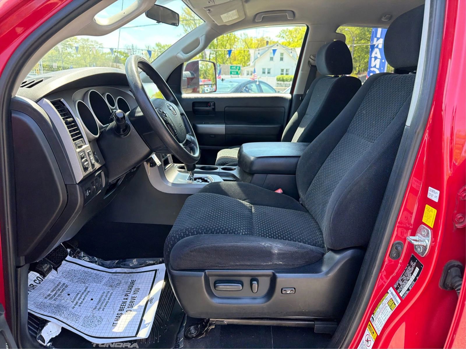 Used 2011 Toyota Tundra 4x4 Double Cab w/ TRD Off-Road Pkg image 9