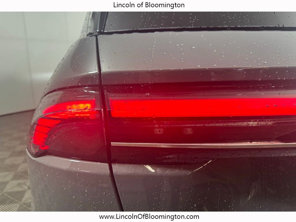 New 2024 Lincoln Nautilus Black Label w/ Jet Appearance Package (87T) image 20