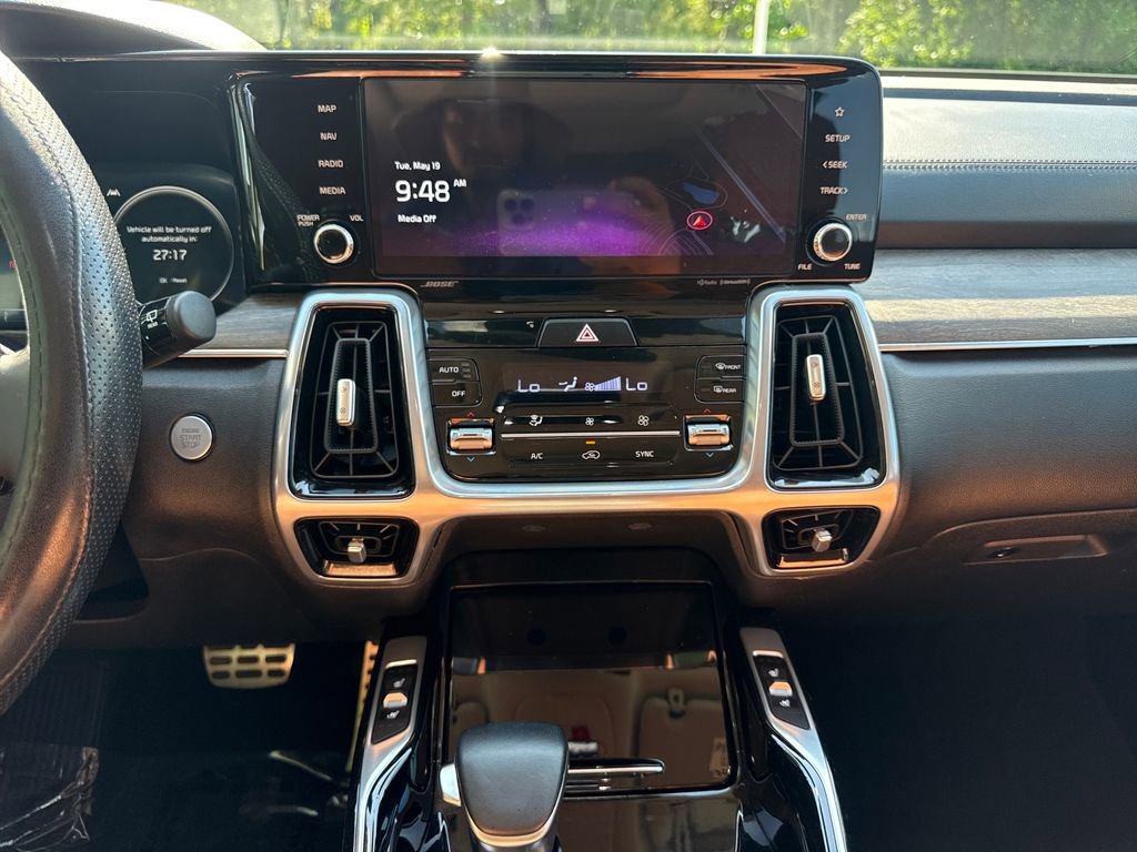 Used 2023 Kia Sorento SX Prestige AWD/4WD image 19