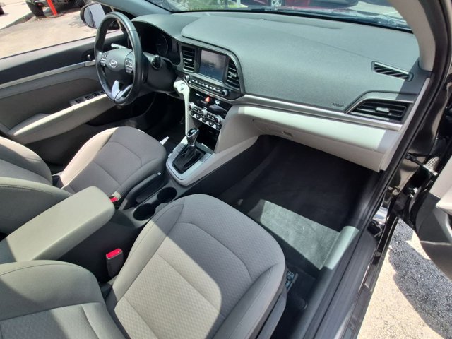 Used 2020 Hyundai Elantra Value Edition FWD image 21