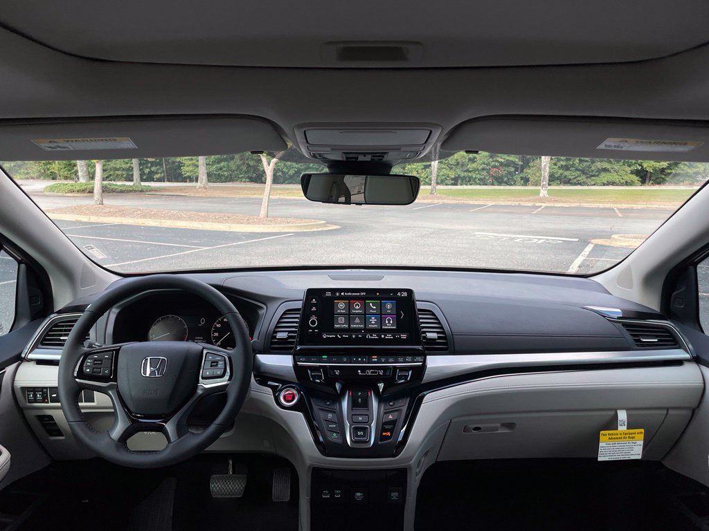 New 2027 Honda Odyssey Touring image 10