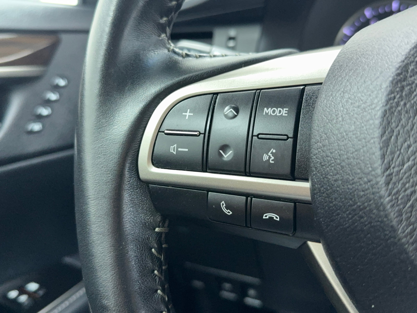 Used 2018 Lexus ES 350 w/ Navigation System Package FWD image 34