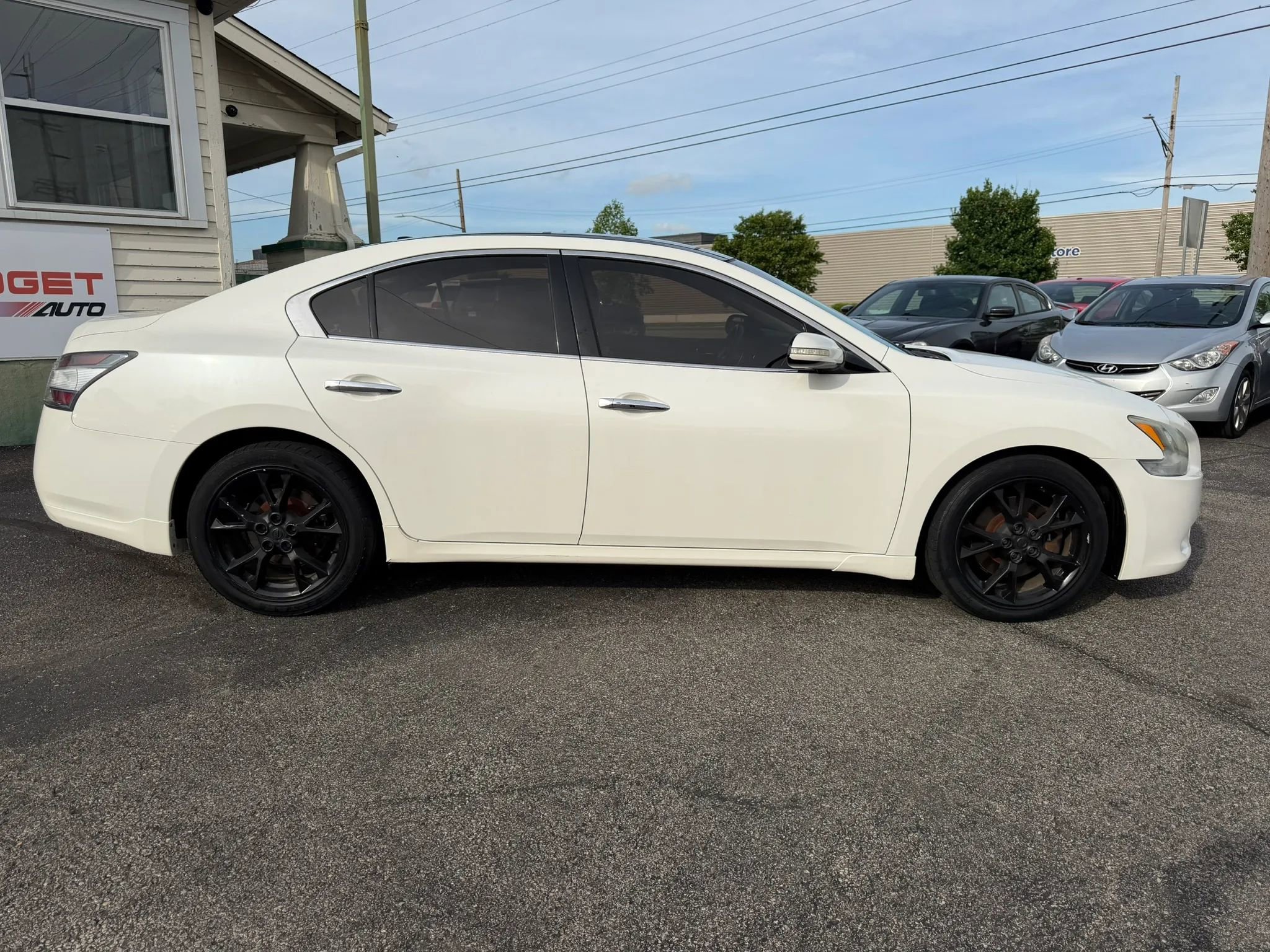 Used 2012 Nissan Maxima 3.5 SV w/ Premium Pkg FWD image 6