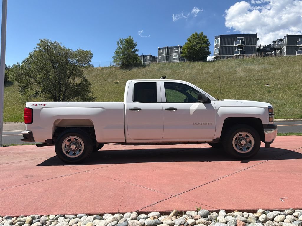 Used 2014 Chevrolet Silverado 1500 W/T w/ Trailering Package AWD/4WD image 9