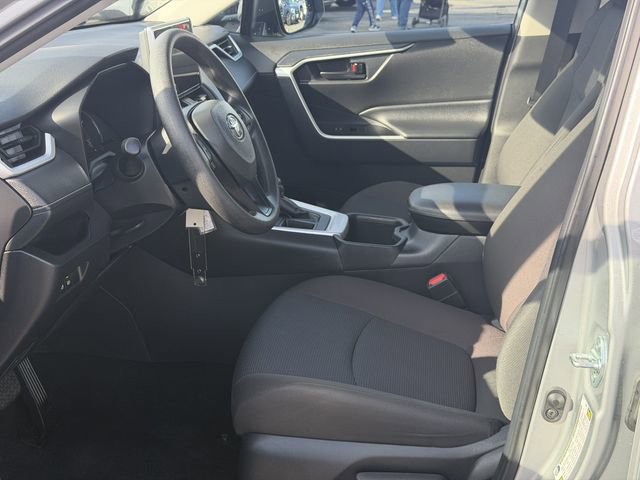 Used 2025 Toyota RAV4 LE FWD image 15