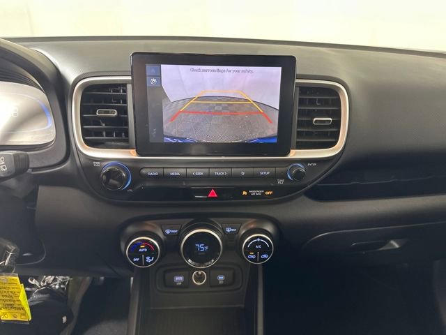 Certified 2023 Hyundai Venue SEL image 22