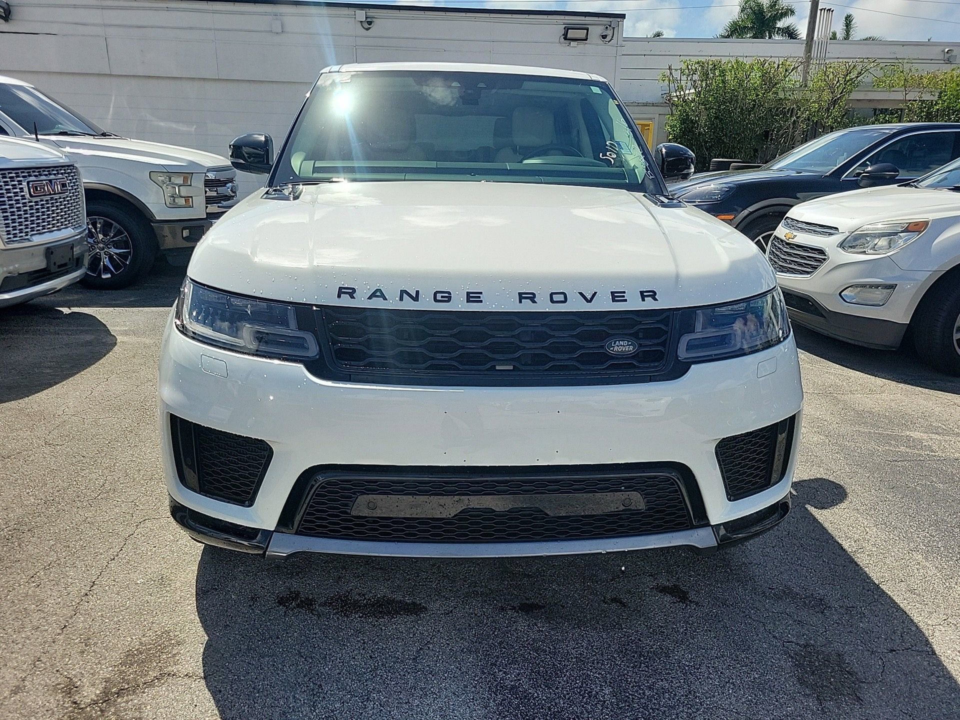 Used 2022 Land Rover Range Rover Sport HSE Silver Edition image 3