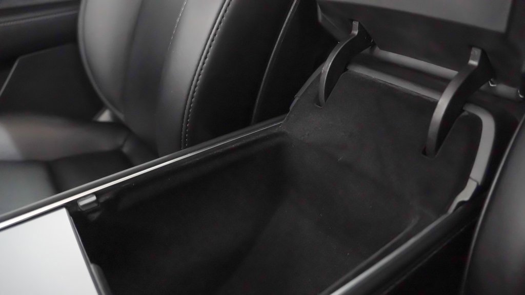 Used 2022 Tesla Model Y Performance image 31