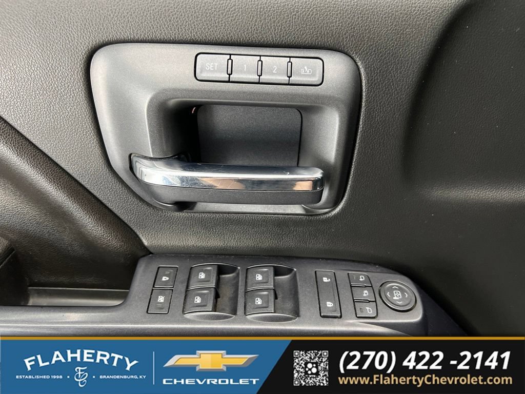 Used 2015 Chevrolet Silverado 2500 LTZ w/ Duramax Plus Package AWD/4WD image 22