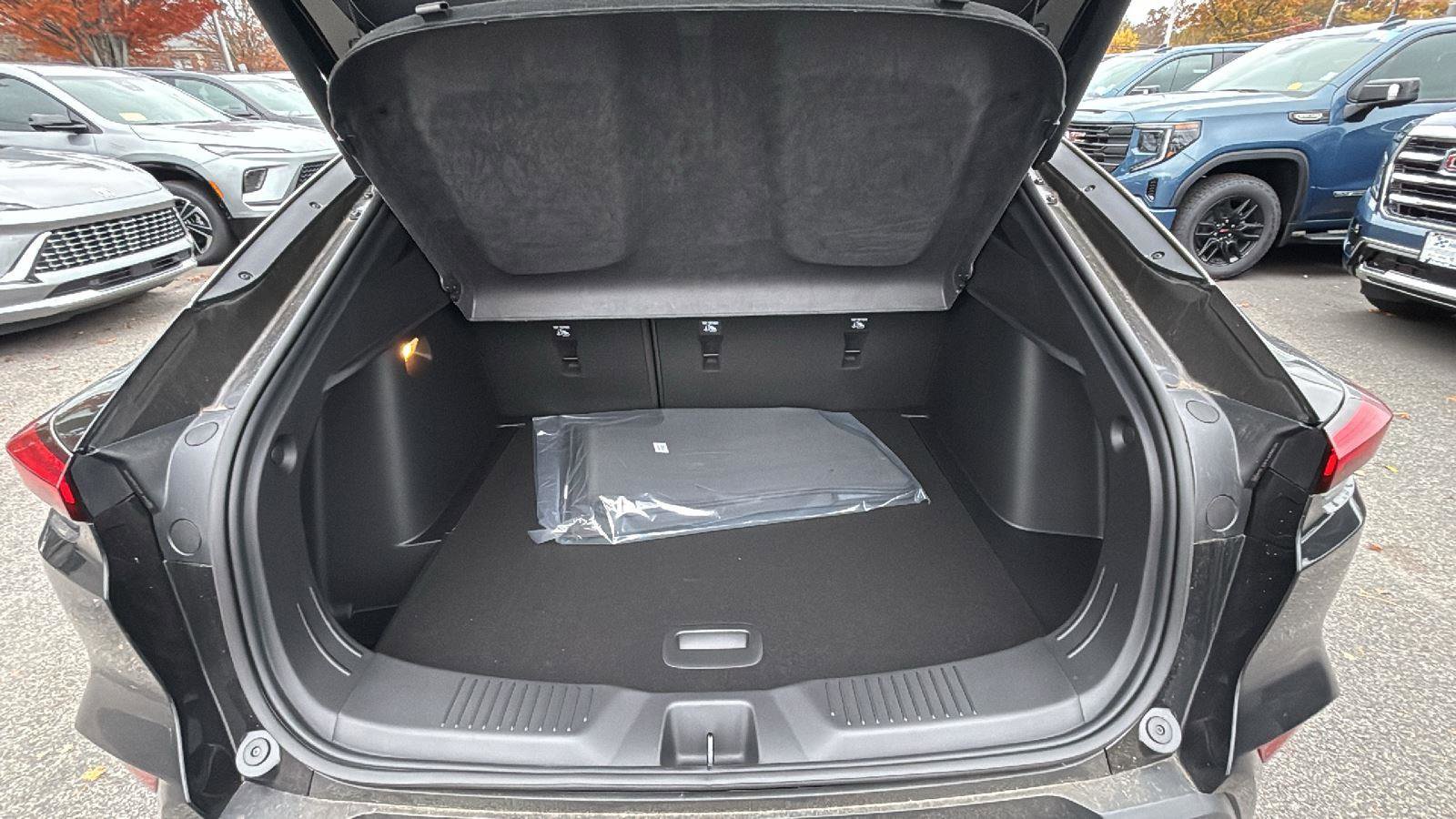 New 2025 Buick Envista Sport Touring w/ Convenience II Package FWD image 26
