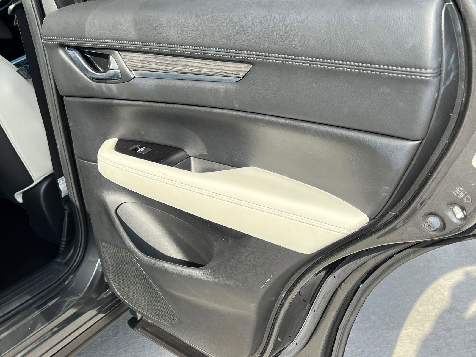 Used 2023 MAZDA CX-5 AWD 2.5 S w/ Premium Package image 16