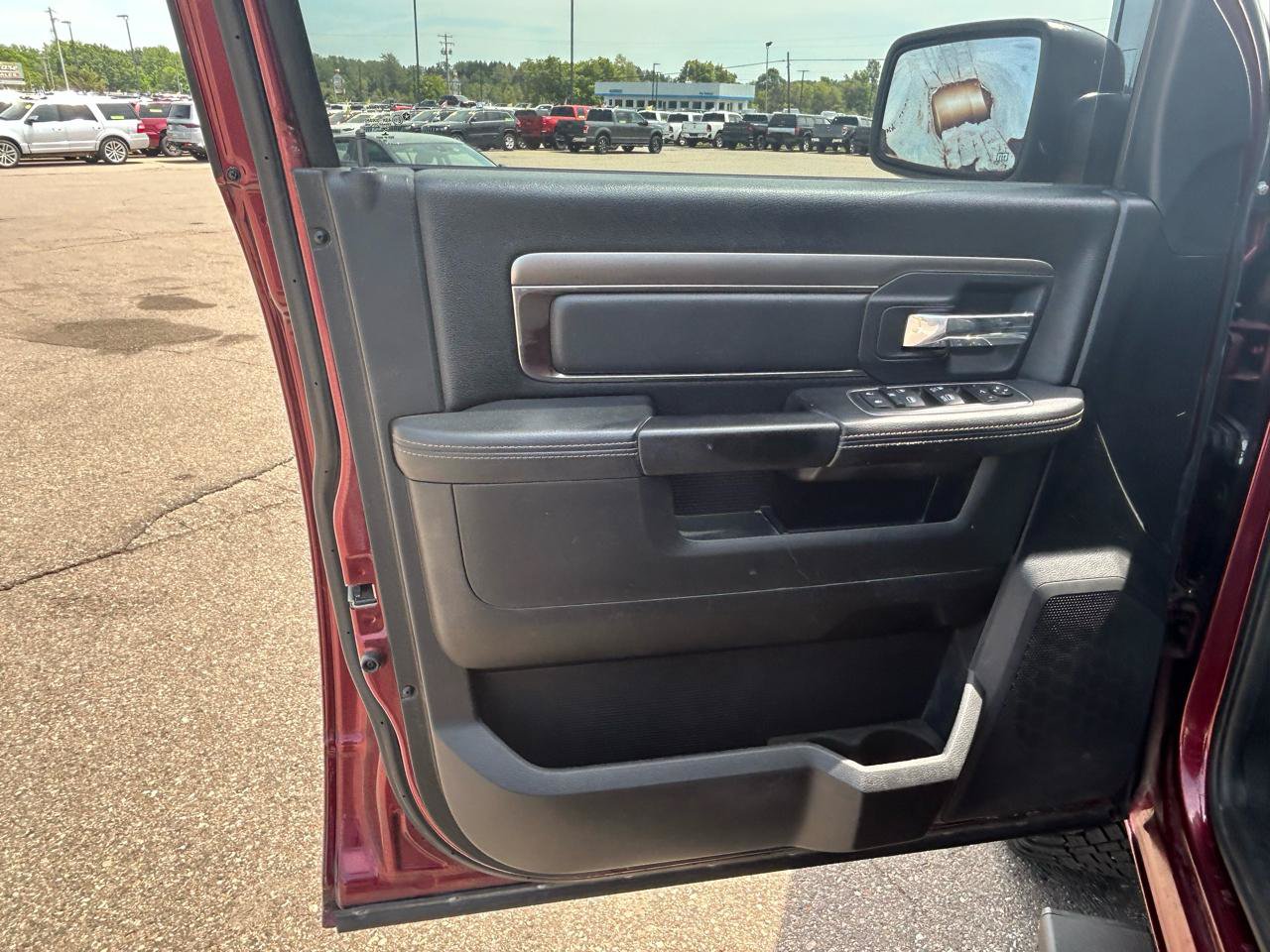 Used 2016 RAM 1500 Sport w/ Convenience Group AWD/4WD image 15