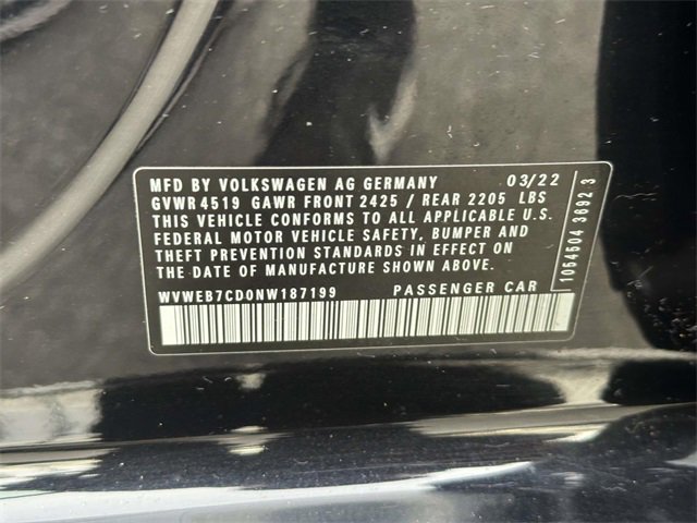 Certified 2022 Volkswagen Golf R image 17