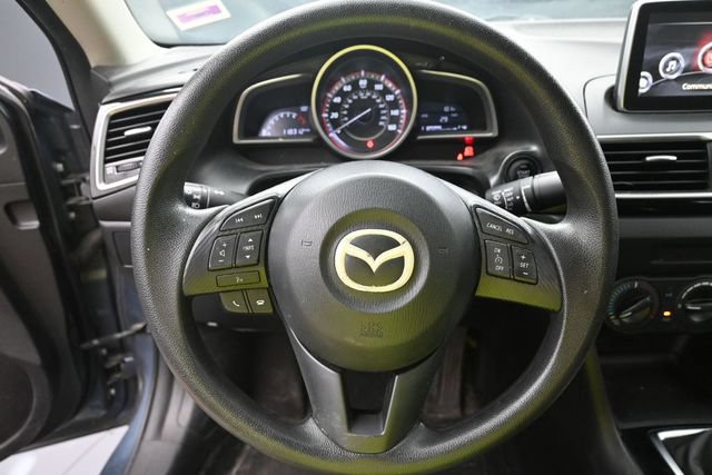 Used 2016 MAZDA MAZDA3 i Sport FWD image 18