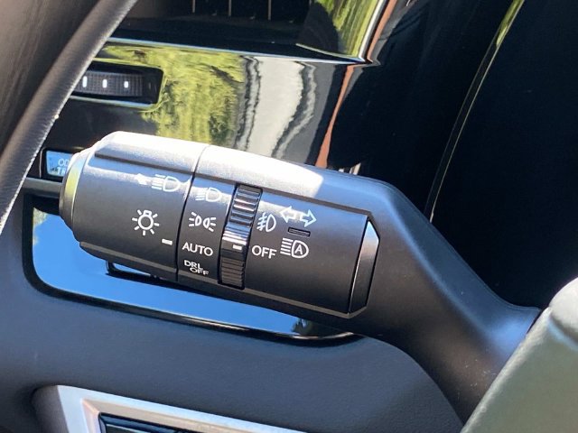 Used 2025 Lexus RX 350 Premium w/ Accessory Package AWD/4WD image 21
