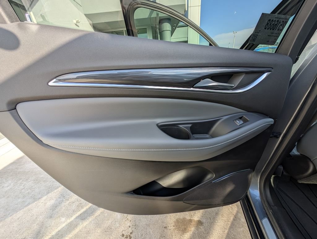 Used 2021 Buick Enclave Essence w/ Sound and Sites Package image 41