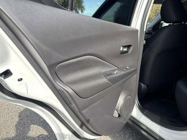 Used 2024 Nissan Kicks S image 12