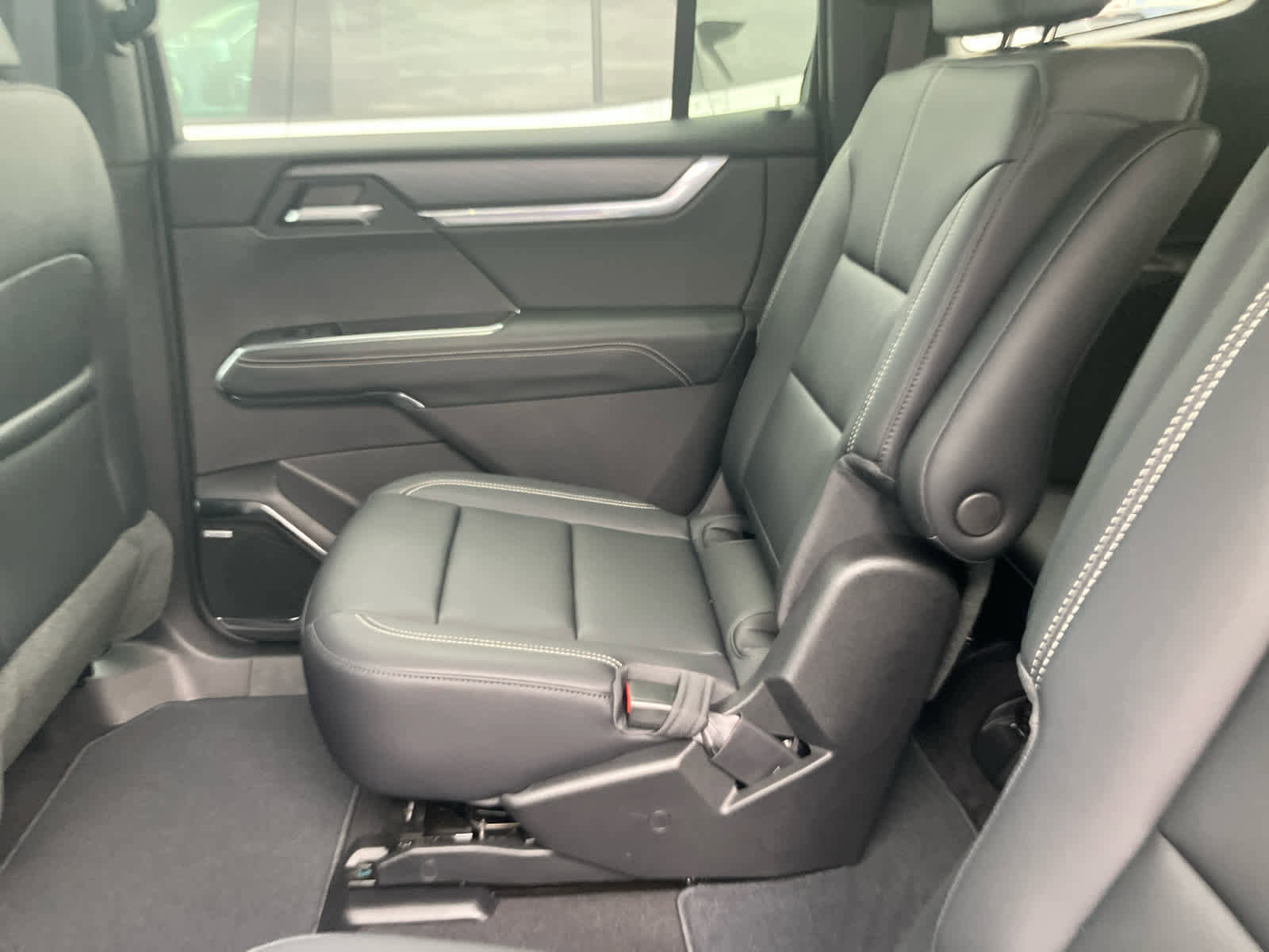 New 2026 GMC Acadia Elevation w/ Elevation Premium Package image 38