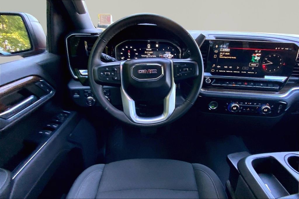 Used 2023 GMC Sierra 1500 Elevation AWD/4WD image 8