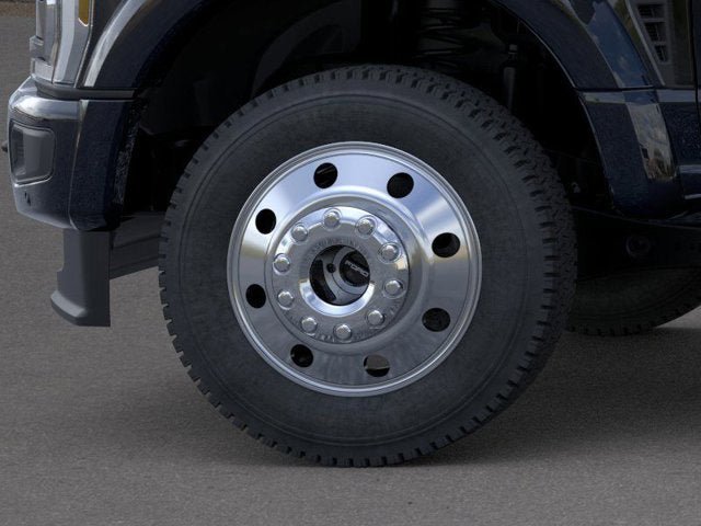 New 2026 Ford F450 Platinum w/ FX4 Off-Road Package AWD/4WD image 19