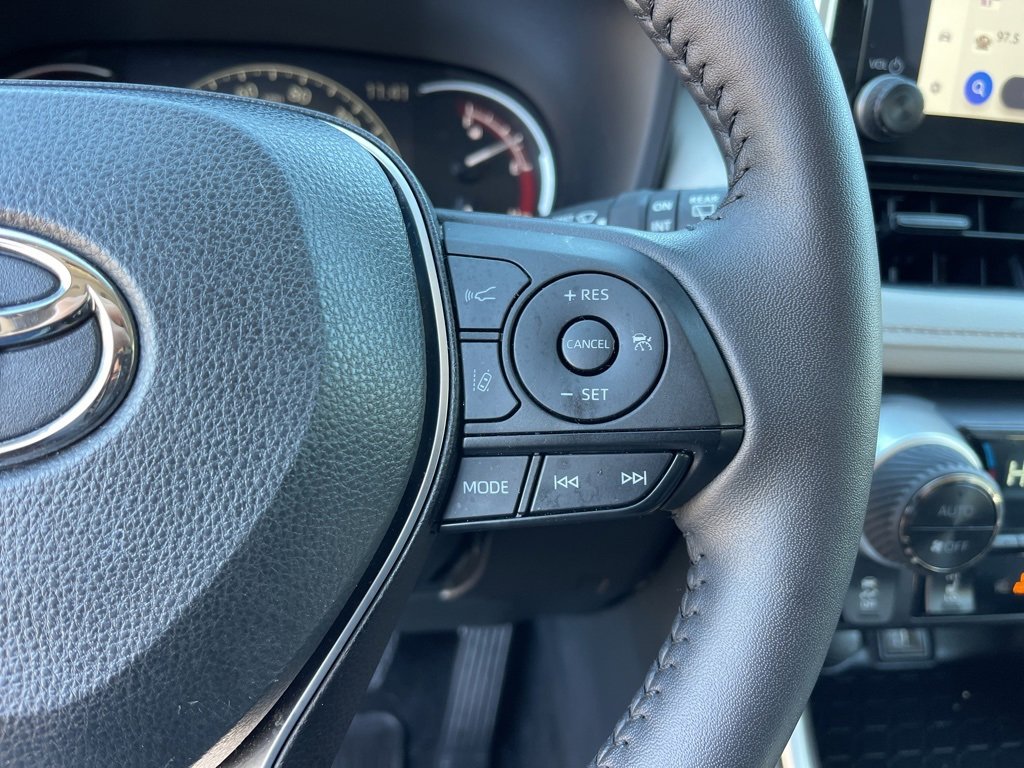 Used 2024 Toyota RAV4 XLE w/ Convenience Package image 18