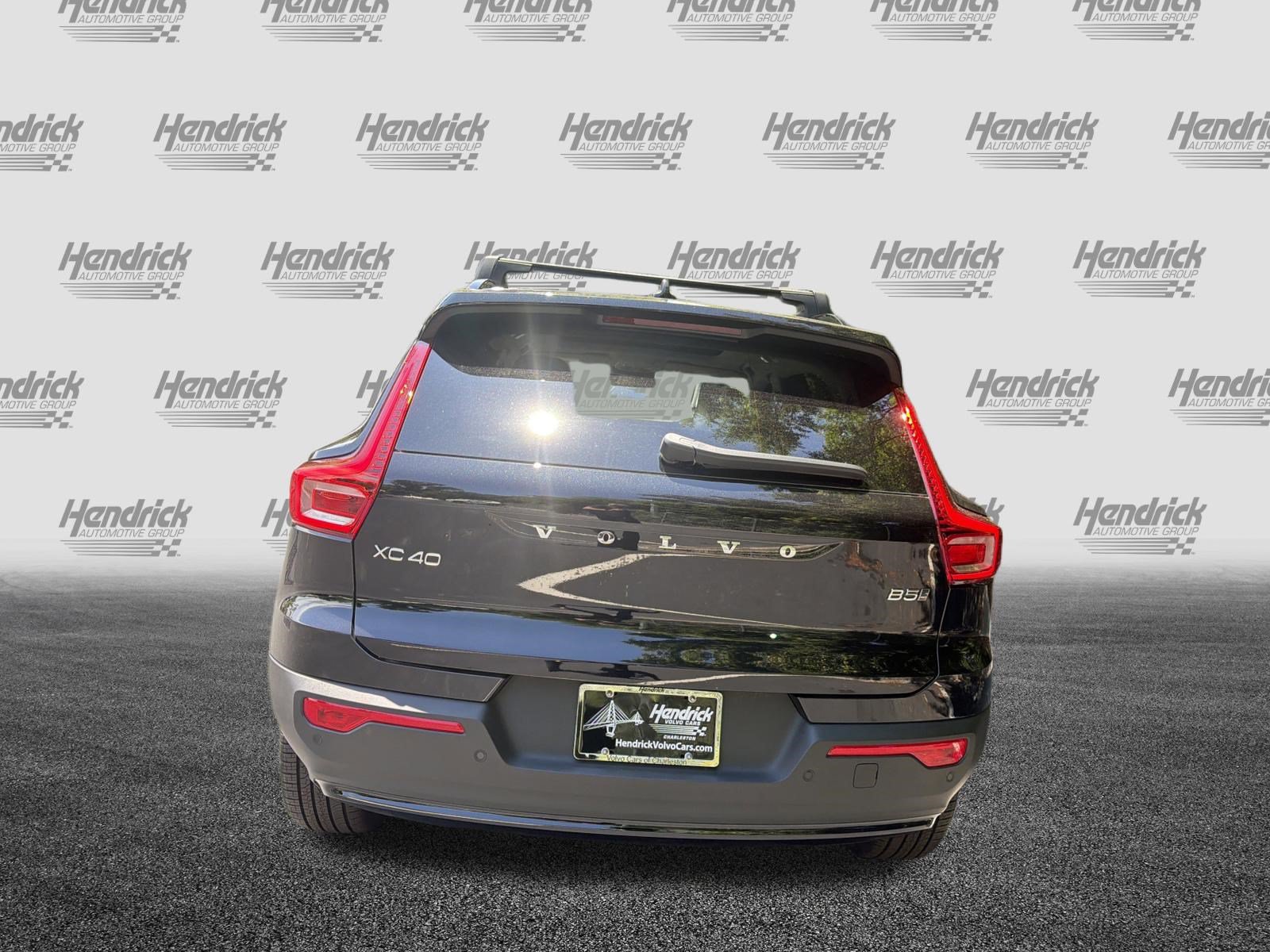 New 2026 Volvo XC40 B5 Ultra w/ Protection Package Premier AWD/4WD image 8