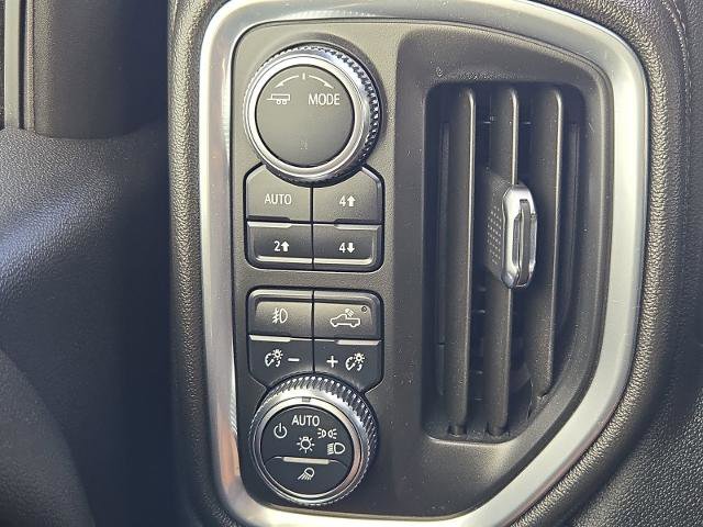 Certified 2022 GMC Sierra 1500 SLT w/ X31 Off-Road Package image 17