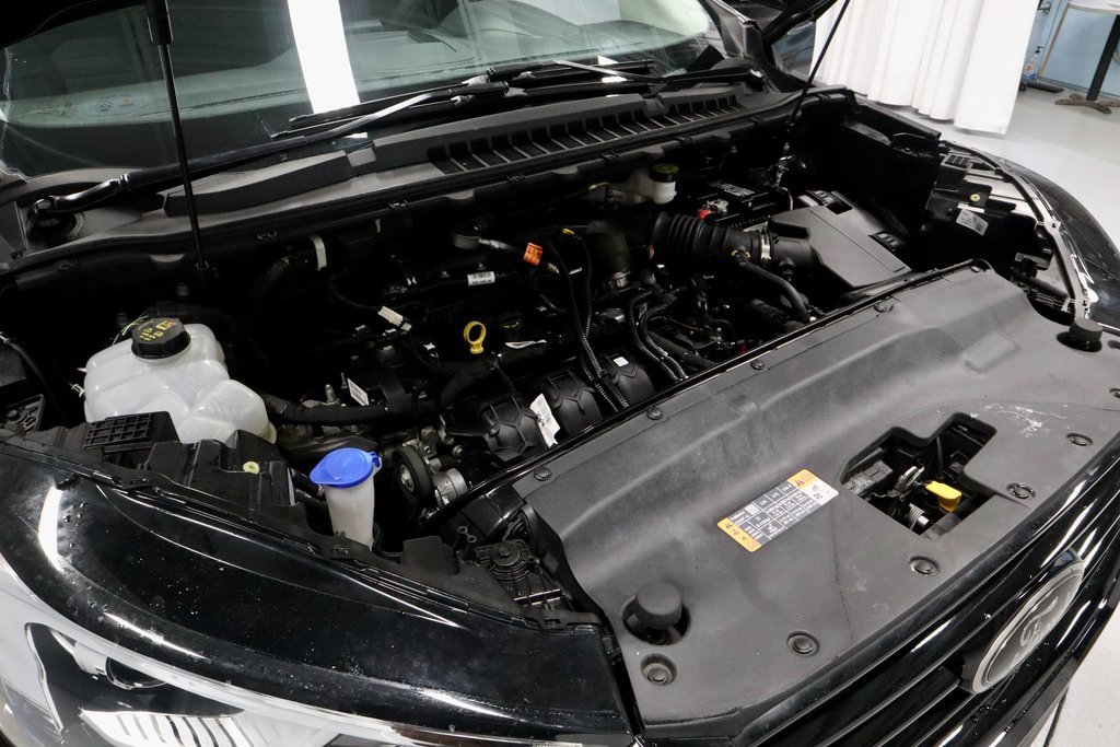 Certified 2022 Ford Edge SE w/ Black Appearance Package image 15