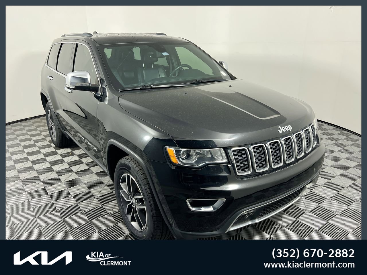Used 2017 Jeep Grand Cherokee Limited image 1