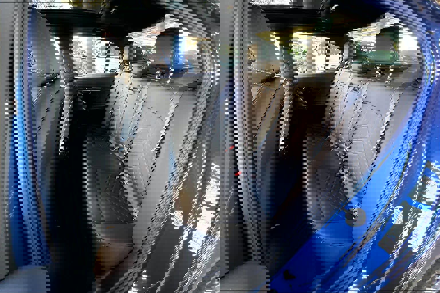 Used 2025 BMW i5 eDrive40i image 19