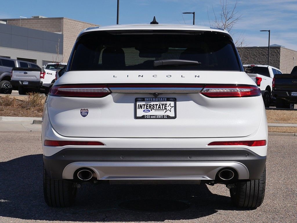 Used 2023 Lincoln Corsair AWD w/ Rear Removable Package Tray image 4